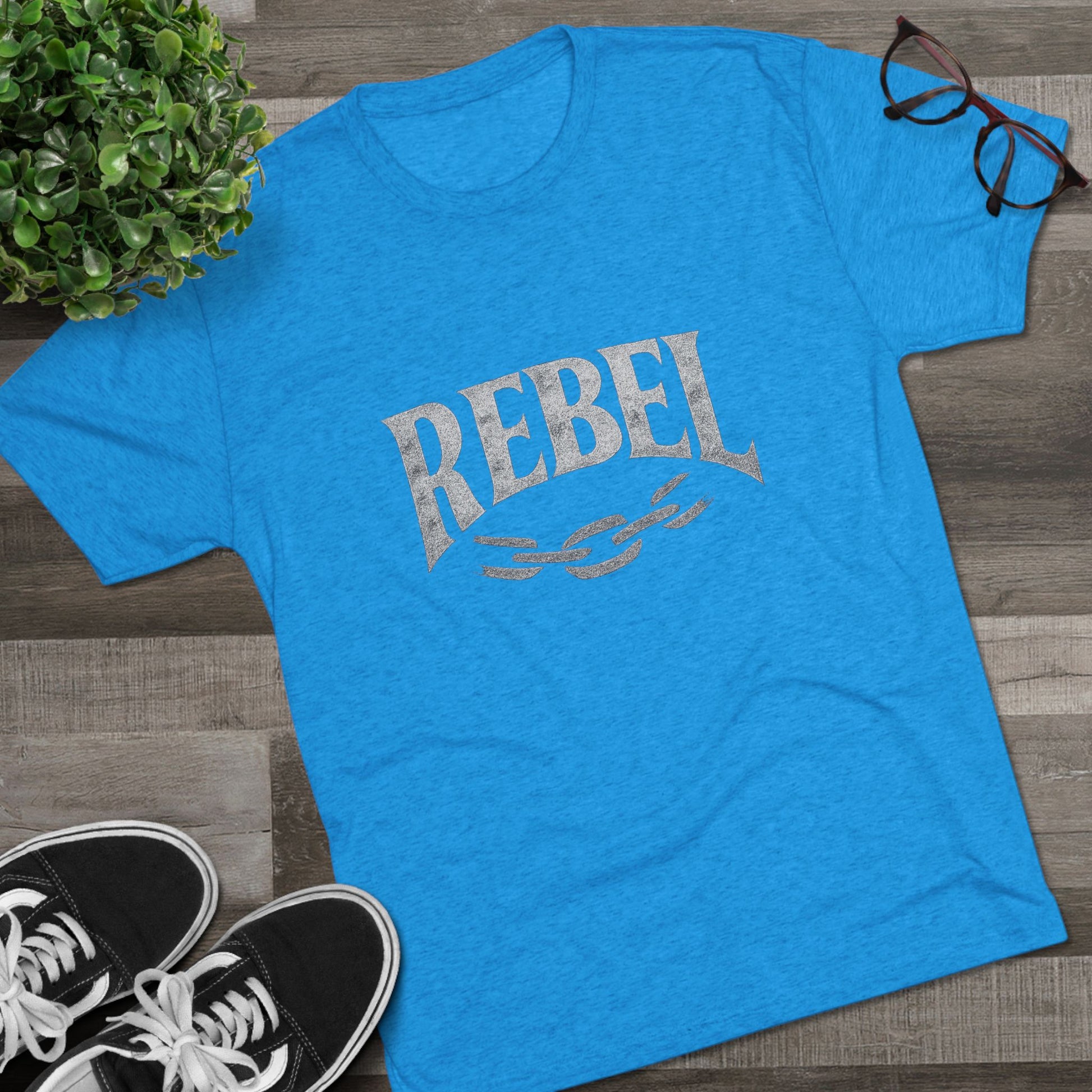 Rebel UnisexUnisex Tee Tri-Blend Printed Tee Shirt, Vintage Style Shirt, Graphic Tee for Men and Women, Casual Wear, Gift for Music Lovers, Statement Shirt
